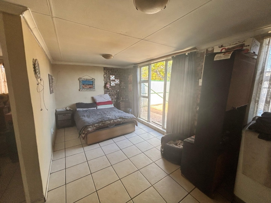 10 Bedroom Property for Sale in Olive Hill Free State